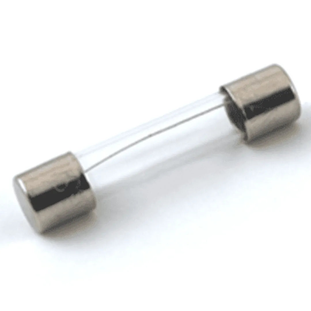 Fusible 15A, 250V (lente) 1/4 x 1-1/4 en verre